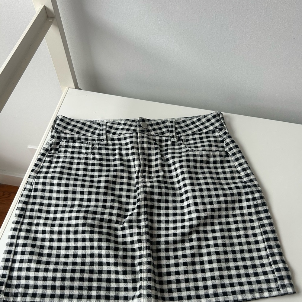 Pacsun Black and White Checkered Skirt size 28